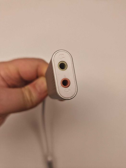 UNITEK Y-247A – zewnętrzna karta dźwiękowa USB (2× jack 3,5 mm)