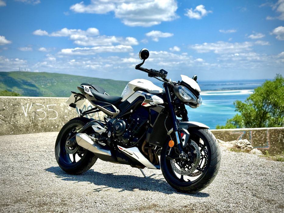 Triumph Street Triple 765 R (2023) | 5.039 km | Garantia até 09/2027 | Vários Extras