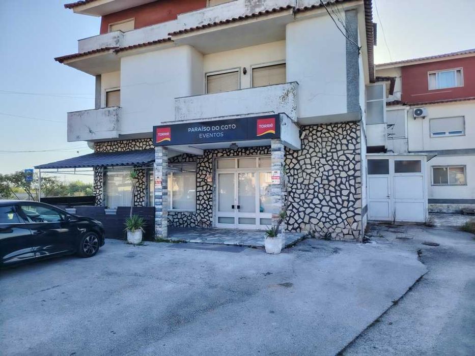 Espaço Comercial de Excelência na EN8 / Estrada de Tornada – Caldas da Rainha