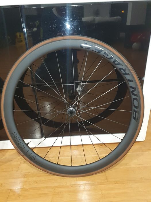 Rodas Carbono Bontrager Aeolus Pro 37