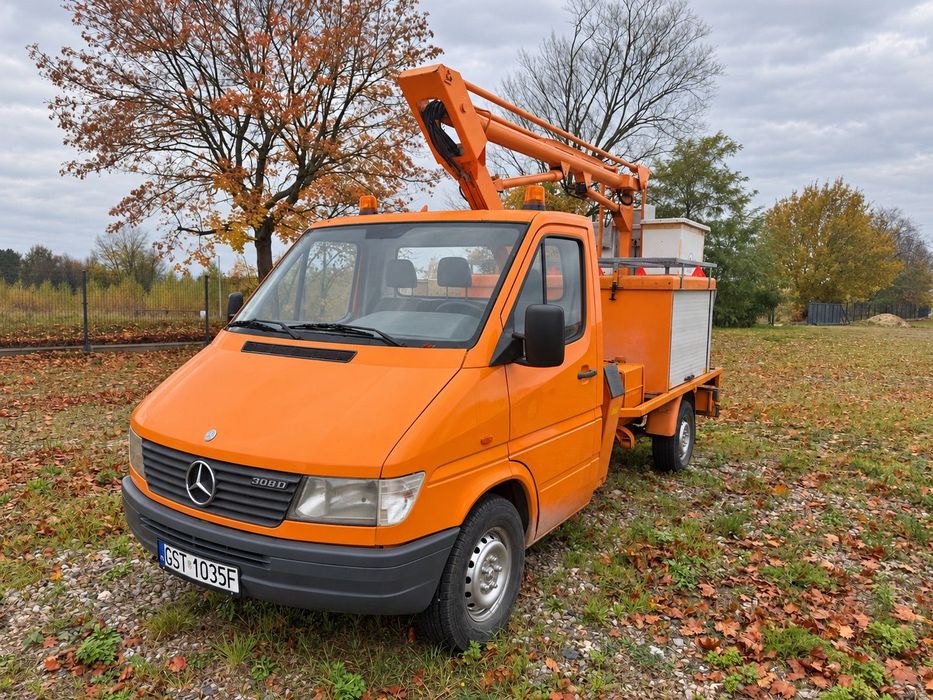 Mercedes-Benz Sprinter  Podnośnik