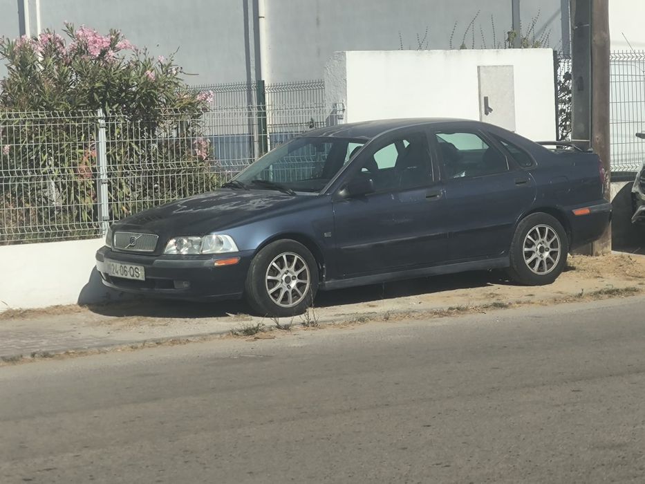 Vendo carro Volvo s40