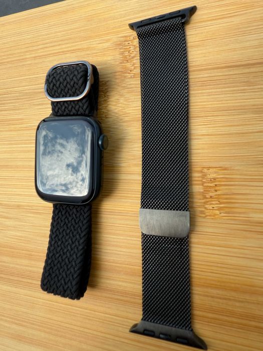 Apple Watch Series 7 Aluminium 45 mm