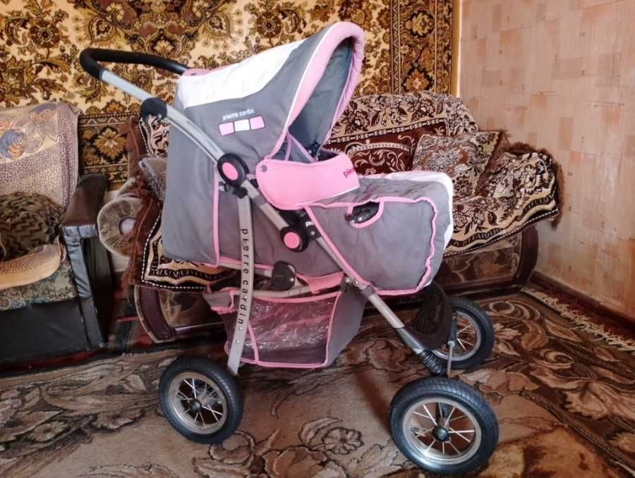 Продам дитячу коляску