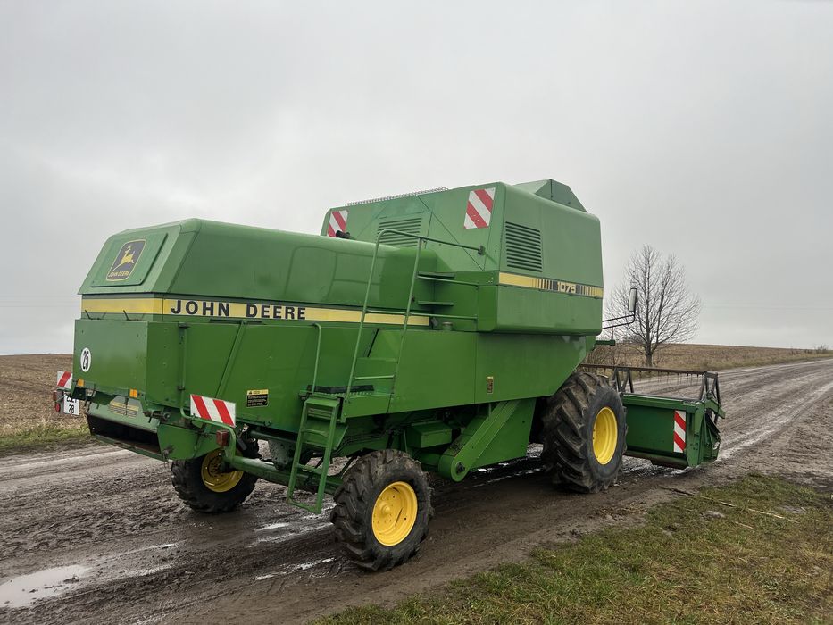 Свіжопривезений комбайн John Deere 1075 жатка 4,2м