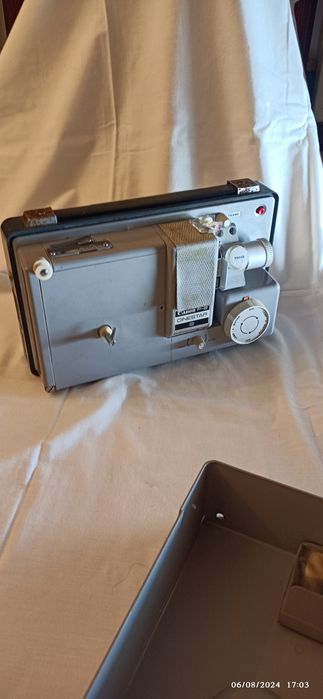 Máquina-CANON P8 para projectar filmes de 8mm