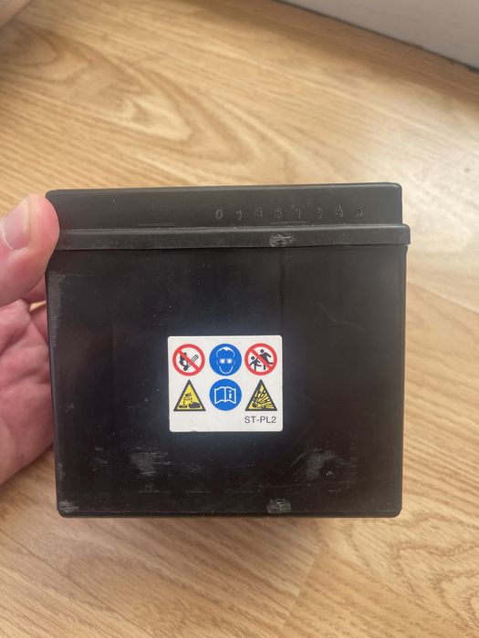 Мото акумулятор Yuasa 6СТ-6 AGM YTZ7S