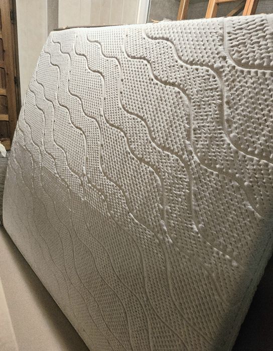 Oddam materac 180x200