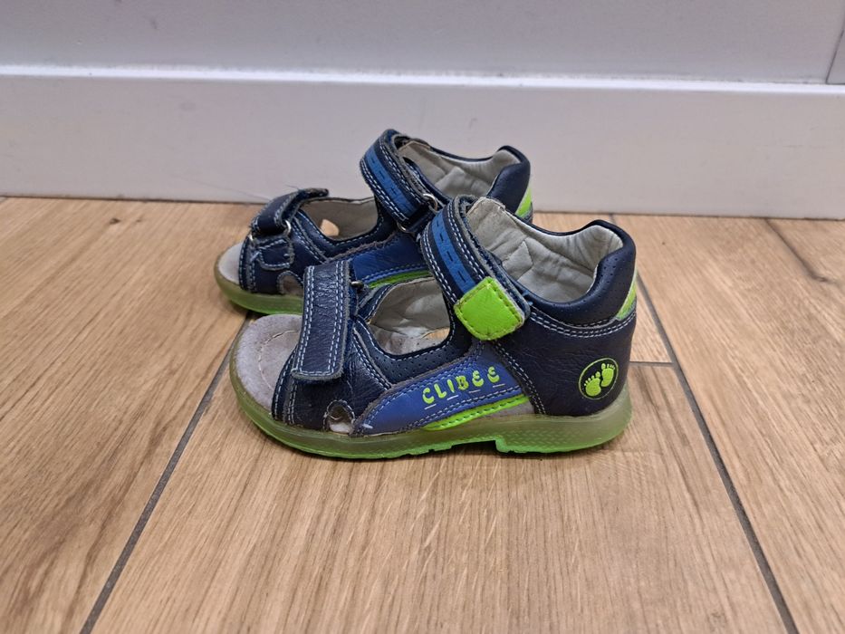 Skórzane sandały clibee