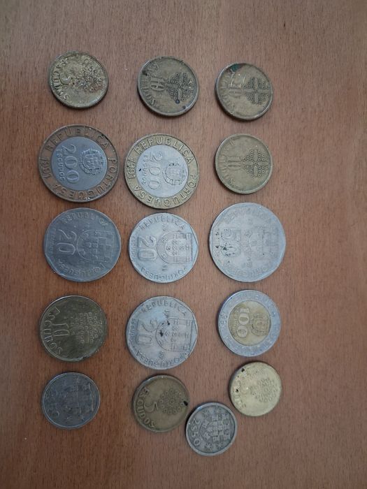 Moedas muito antigas.