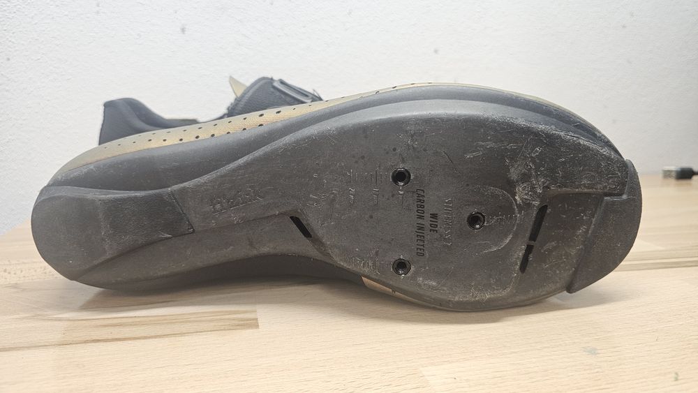 Fizik Tempo R4 Overcurve Wide r44