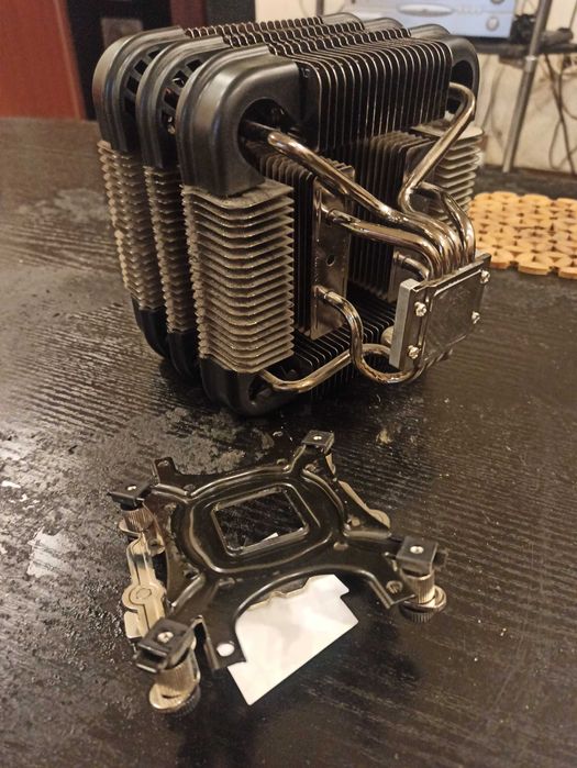 Безвентиляторный кулер Zalman FX100 cube