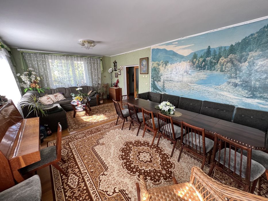 Приватний будинок в центрі міста!