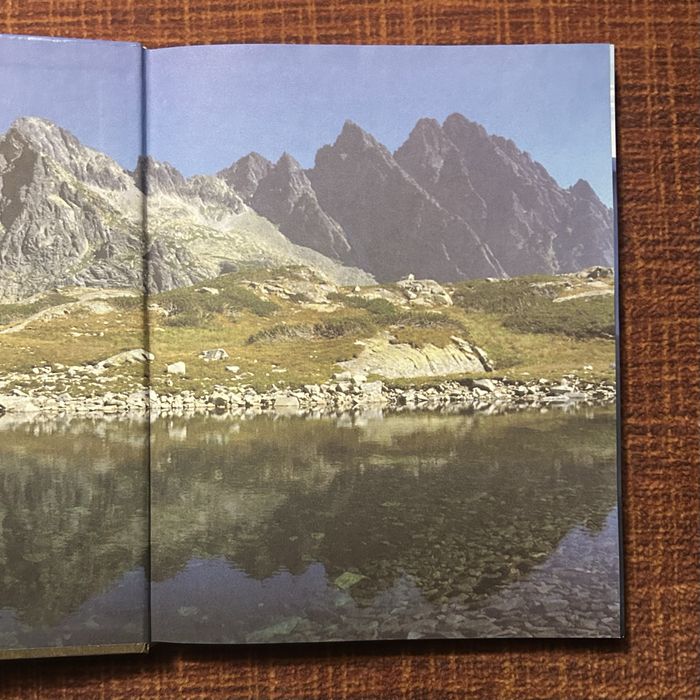 Zlata kniha slovenska. Золотая книга Словакии.