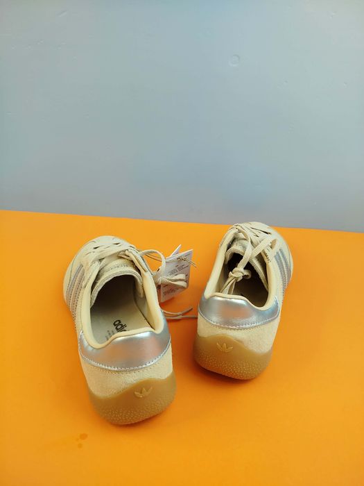 Buty Handball Spezial LO Pro W