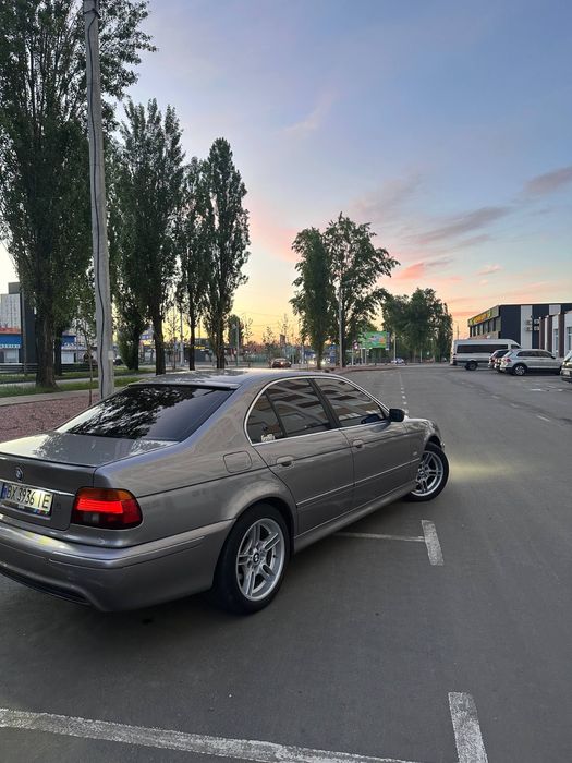 Продам бмв е39 м57