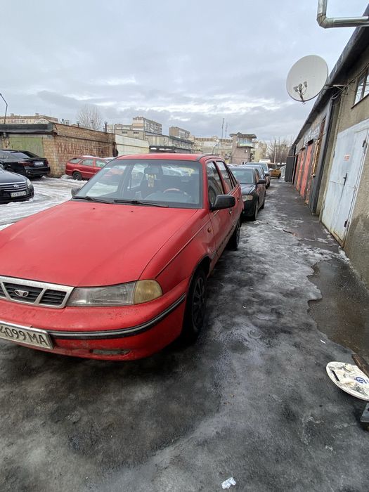 Нексія 1.5 газ бенз