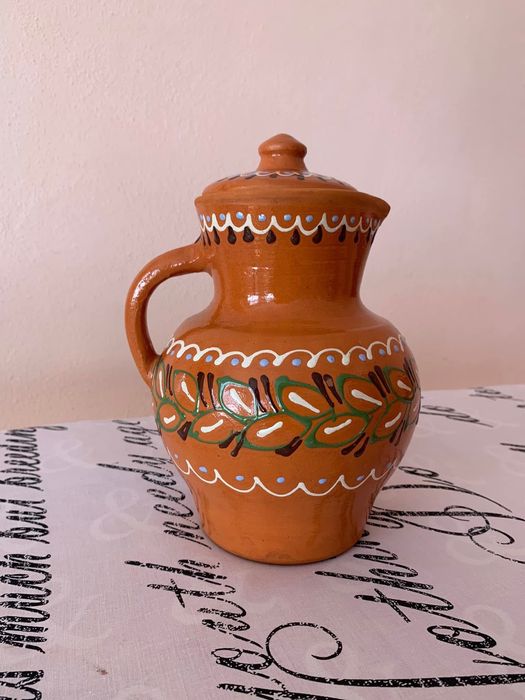 Посуд з глини кераміка