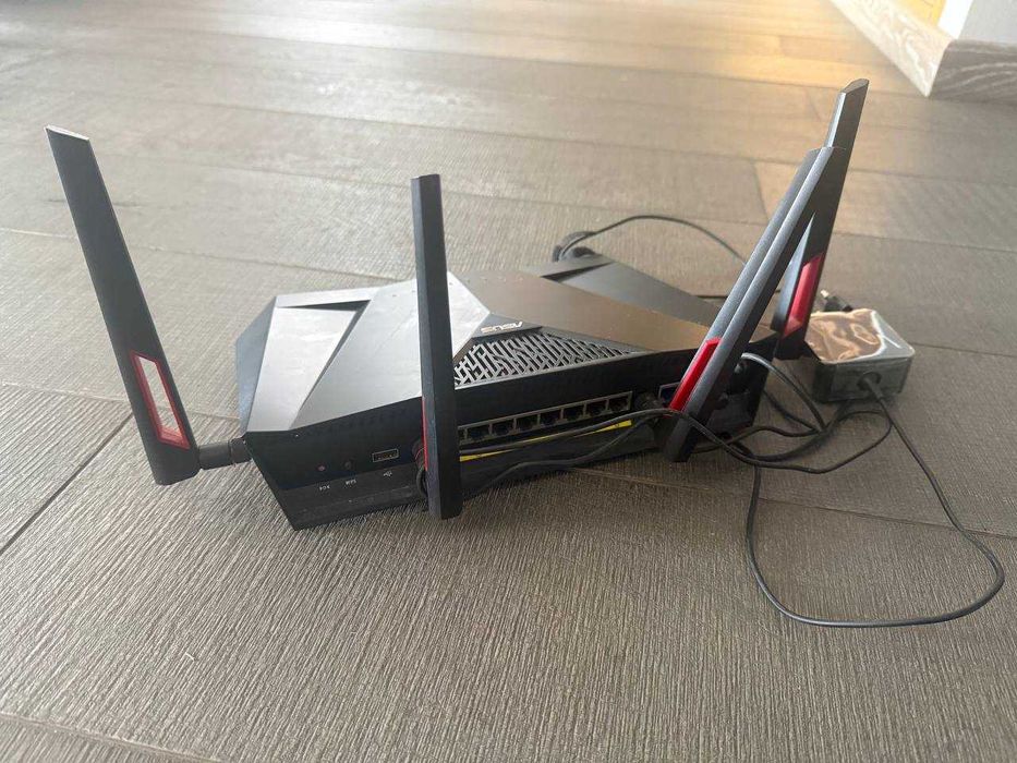 Продам роутер Asus RT-AC88U