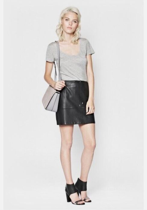 Шкіряна спідниця