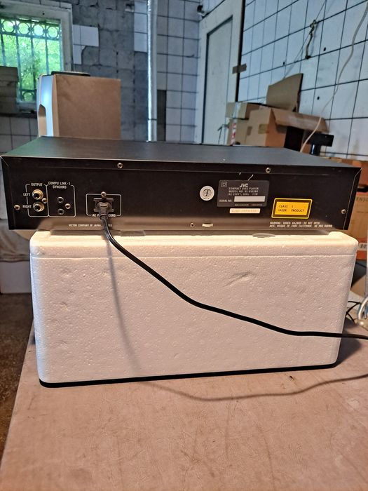 JVC XL-V152 legendarny odtwarzacz CD