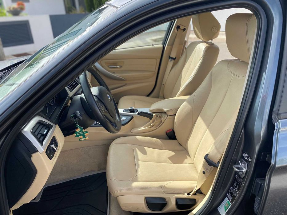 BMW 318d Touring Automática | NACIONAL | 1 Dono | Full Pele