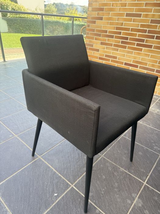 Mesa de jantar extensivel + cadeiras