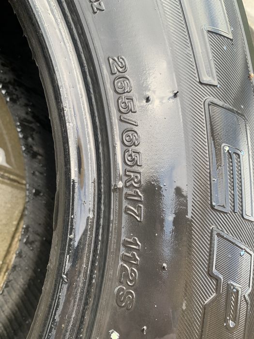 Bridgestone Dueler h/t 265 65 r17