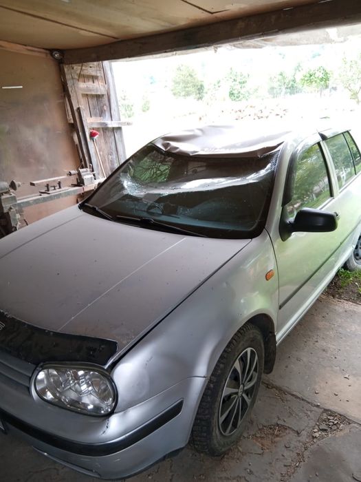 Volkswagen Golf 4