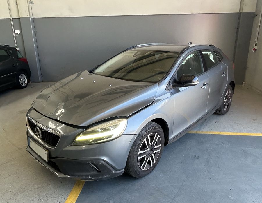 Volvo V40 Cross Country 2.0 D2 Momentum de 2016