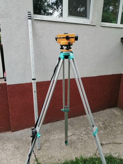 Нівелір, штатив, рейка 5м