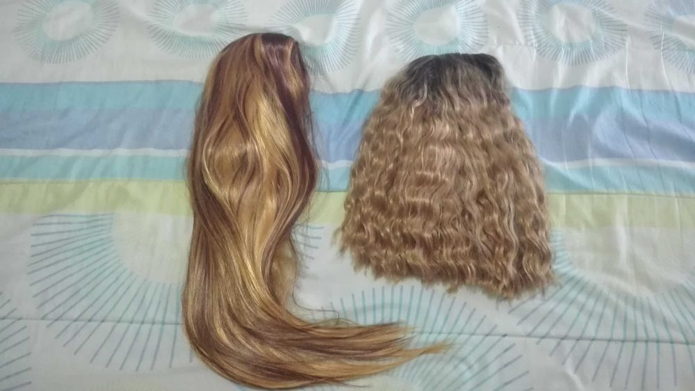 Lote de 23 perucas - vários estilos - ótima qualidade