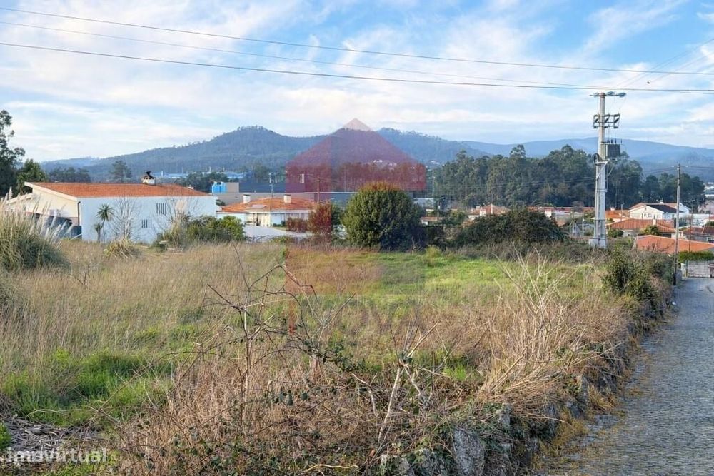 Terreno com projeto aprovado, Carvalhal