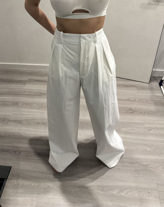 Ідеальні широкі брюки Zara