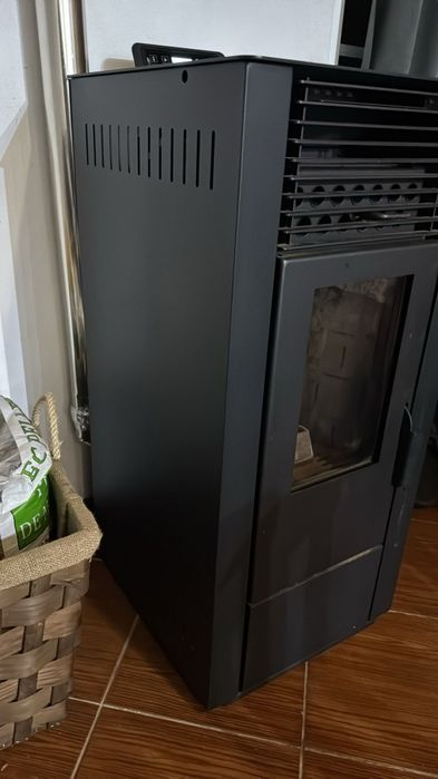 Salamandra Mekka e aspirador de cinzas Haeger