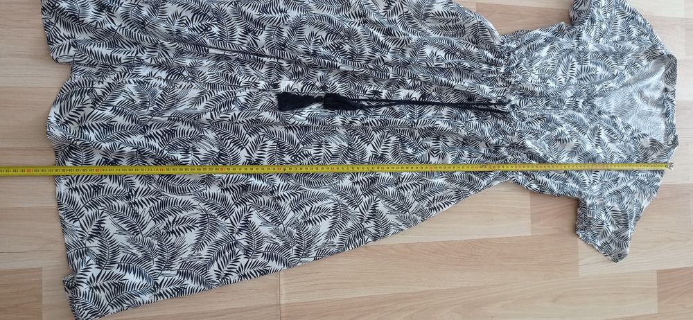 Sukienka MIDI Top Secret rozm Xs,