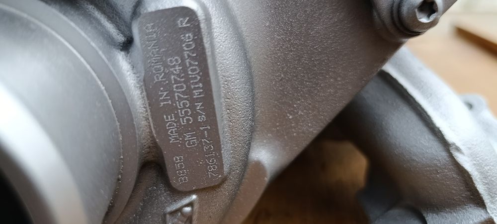 Turbo Opel Astra J/Insignia 2.0 CDTI (Como Novo)