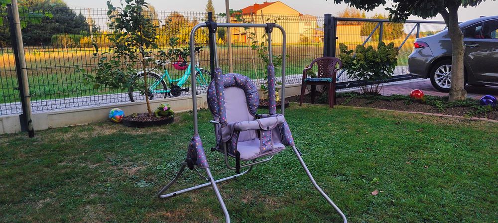 Huśtawka stojąca składana