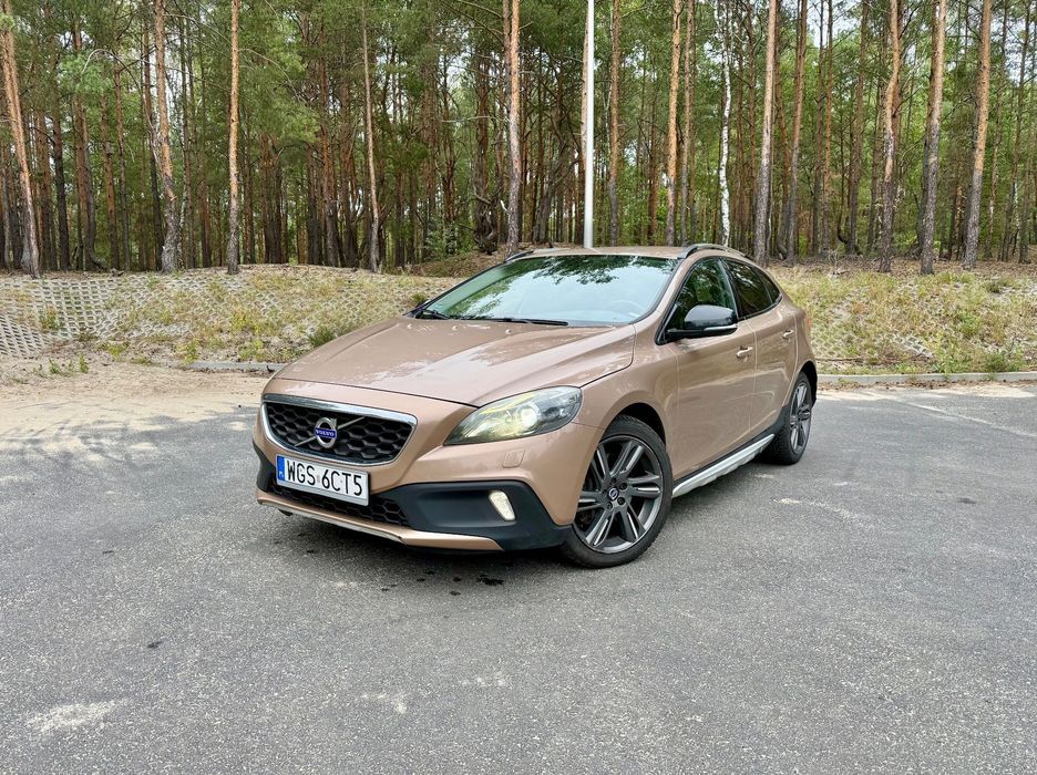 Volvo V40