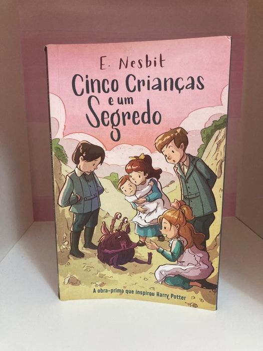 Livro infantil: “Cinco Crianças e um Segredo” E. Nesbit