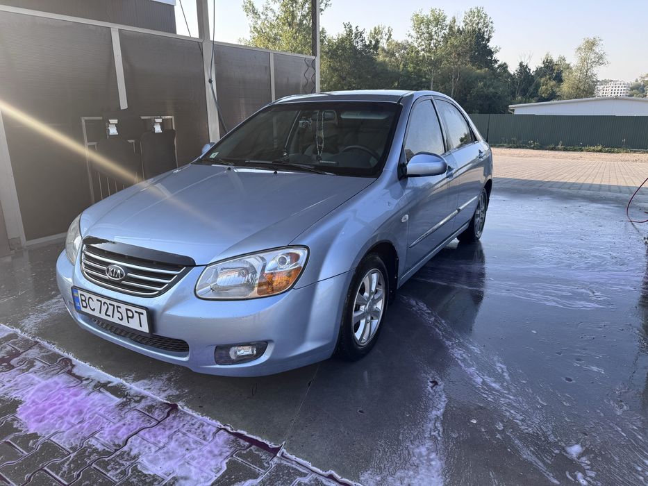 Kia Cerato 2008 Рік