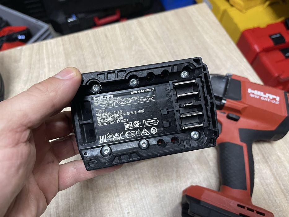 Hilti SIW Nuron 1/2 / безщіткові гайковерти Хілті 650Нм