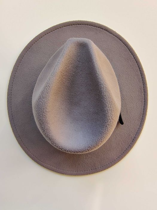 Серая шляпа со стоячими полями  S-M