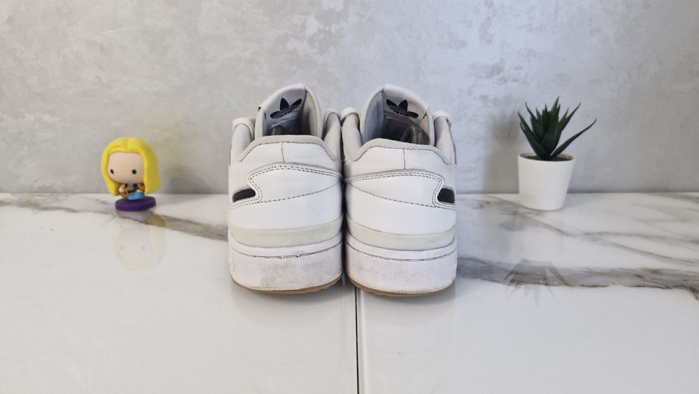 Кросівки Adidas Forum Low.Розмір 44