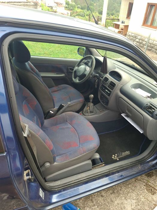 Renault clio comercial