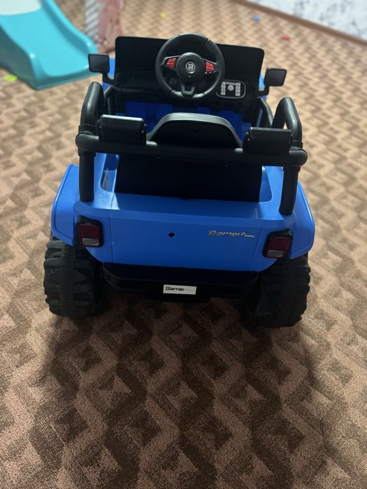 Дитячий електромобіль Bambi M 4282EBLR-4