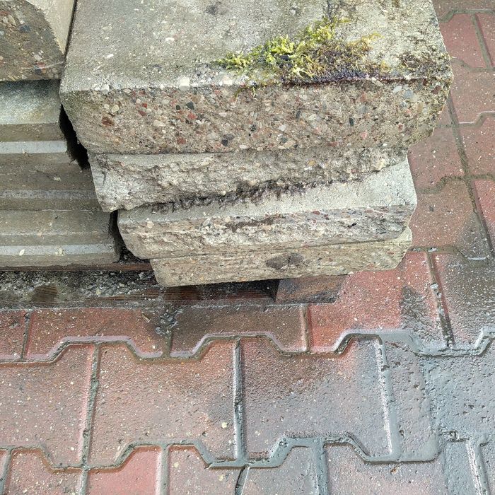 Obrzeże 8x30x100  6zł/szt