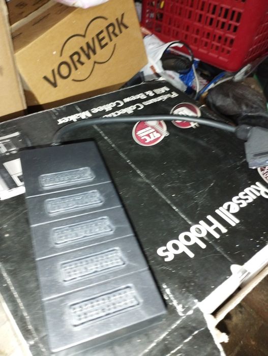 Rozdzielacz do przewodu euro