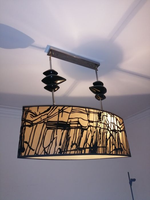 Candeeiro contemporâneo