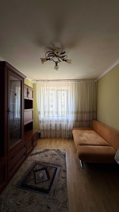 Оренда кімнати в гуртожитку по вул. Тичини,14 ( Мазепи - Балатон )